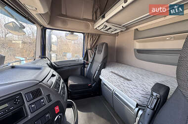 Тягач DAF FT 2014 в 