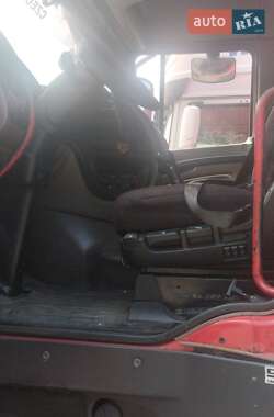 Тягач DAF FT 2013 в Иршаве