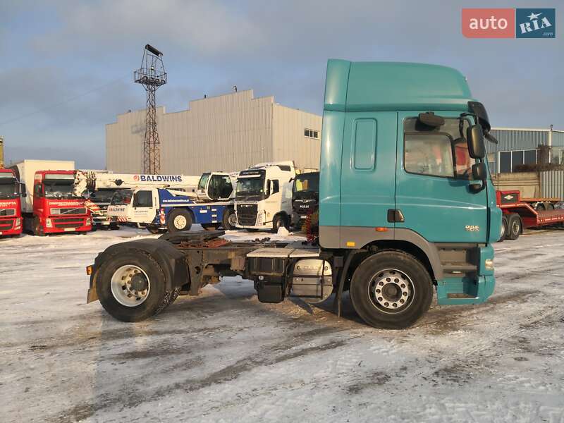 Тягач DAF FT 2010 в Кам'янському