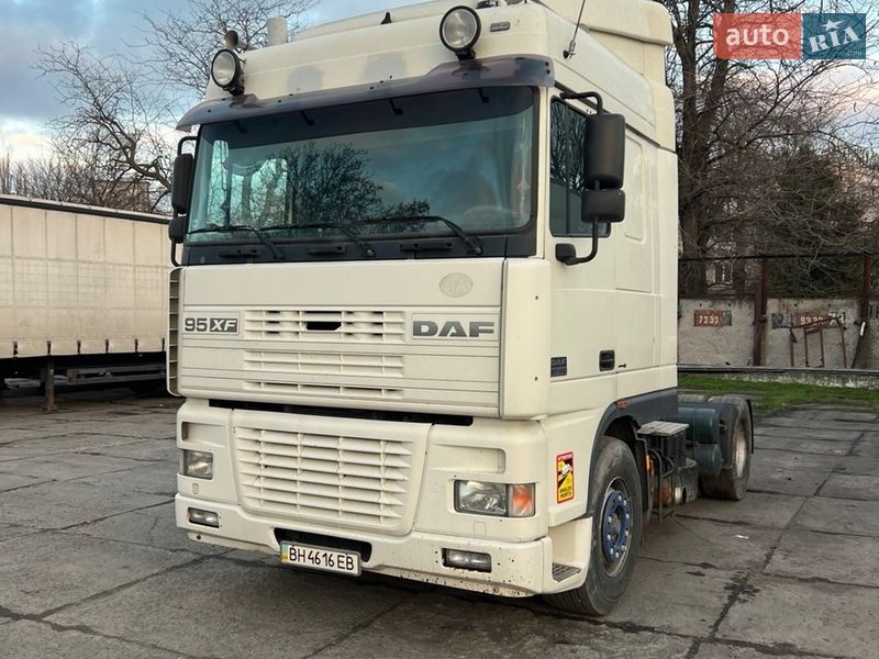 Тягач DAF FT 2002 в Одесі