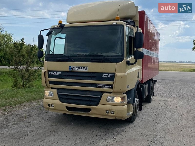 Грузовой фургон DAF FT 2010 в Киеве