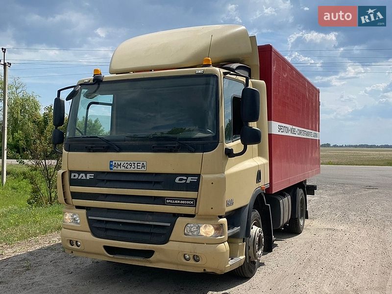Грузовой фургон DAF FT 2010 в Киеве