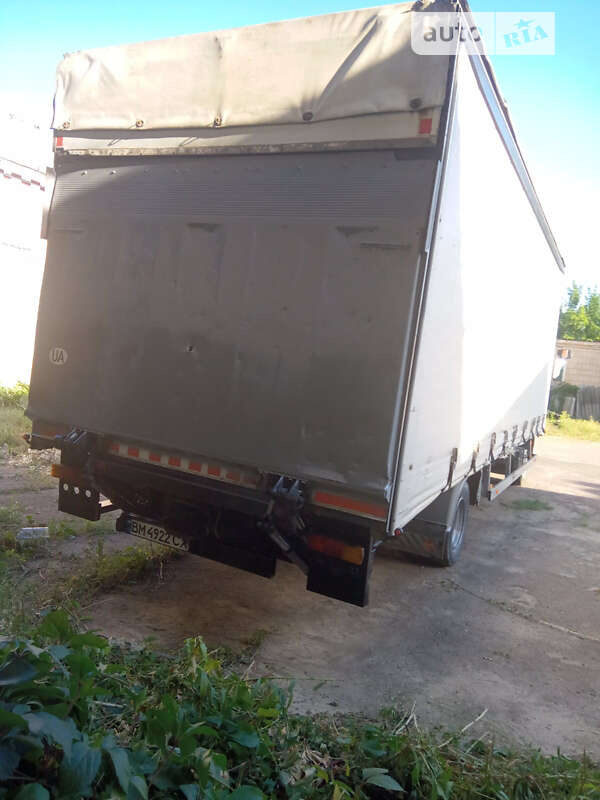 Тентованый DAF LF 2005 в Тростянце