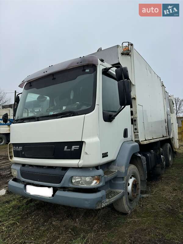 Мусоровоз DAF LF 2005 в Черновцах фото 2 Мусоровоз DAF LF 2005 в Черновцах
