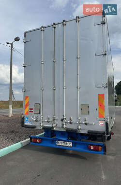 Грузовой фургон DAF LF 2006 в 