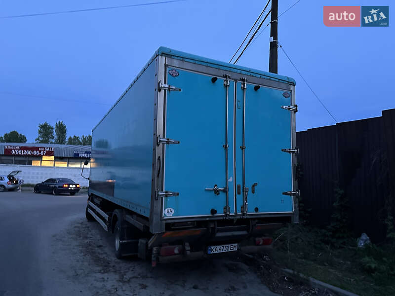 Вантажний фургон DAF LF 2006 в Києві