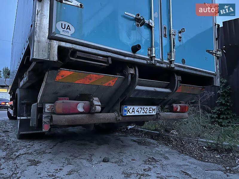 Вантажний фургон DAF LF 2006 в Києві