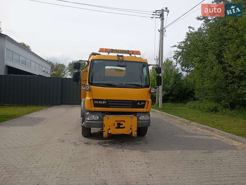 Самоскид DAF LF 2013 в Бучачі
