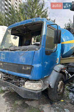 Бетономешалка (Миксер) DAF LF 2005 в 