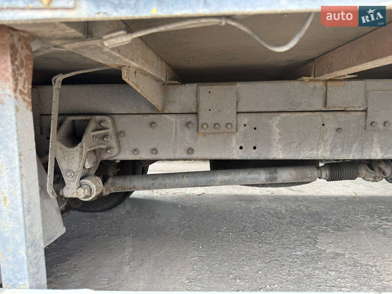 Мультилифт DAF LF 2005 в Кривом Роге