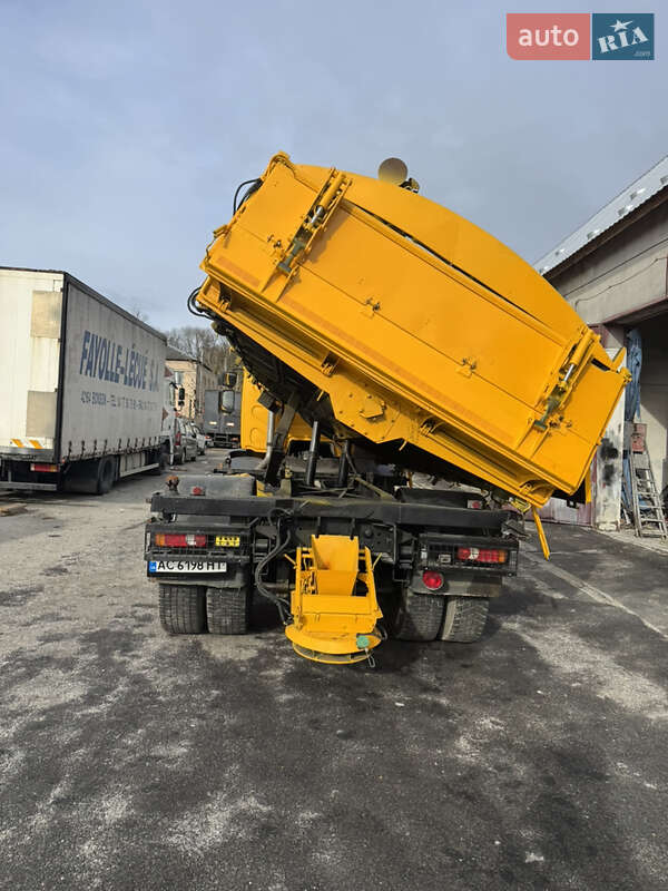 Самосвал DAF LF 2013 в Тернополе