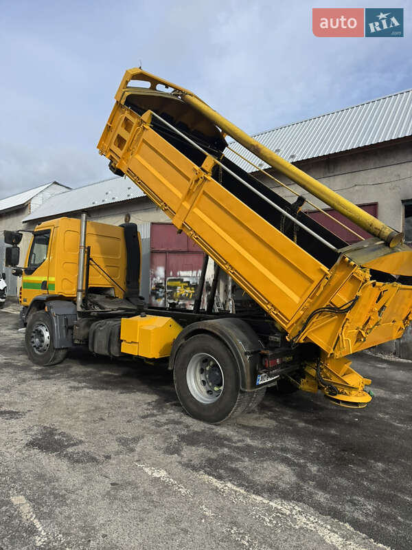 Самосвал DAF LF 2013 в Тернополе