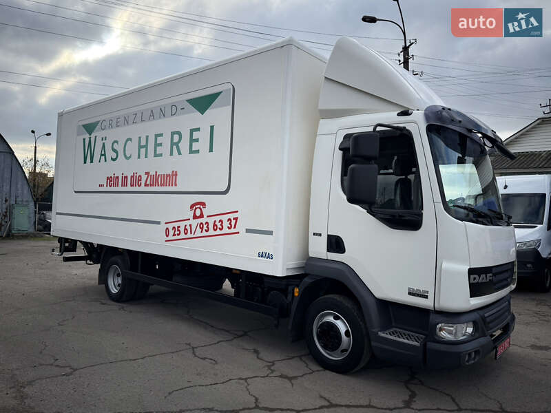 Вантажний фургон DAF LF 2013 в Рівному