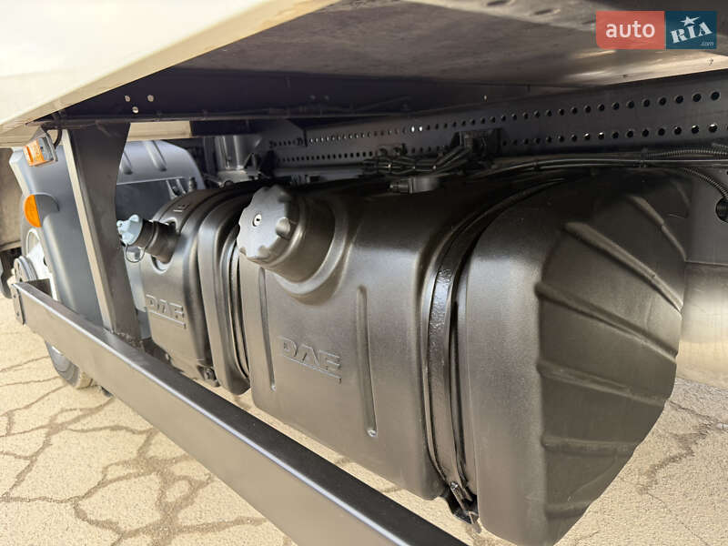 Вантажний фургон DAF LF 2013 в Рівному