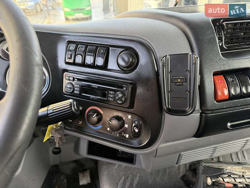 Кран-маніпулятор DAF LF 2009 в Бучачі