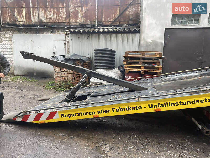 Евакуатор DAF LF 2006 в Львові