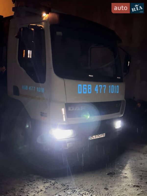 Евакуатор DAF LF 2006 в Львові