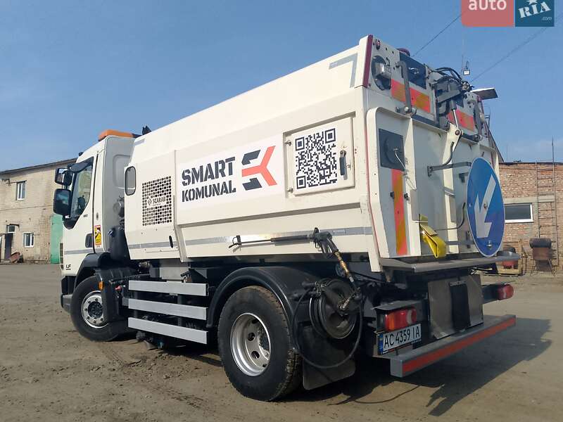 Подметальная машина DAF LF 2015 в Луцке