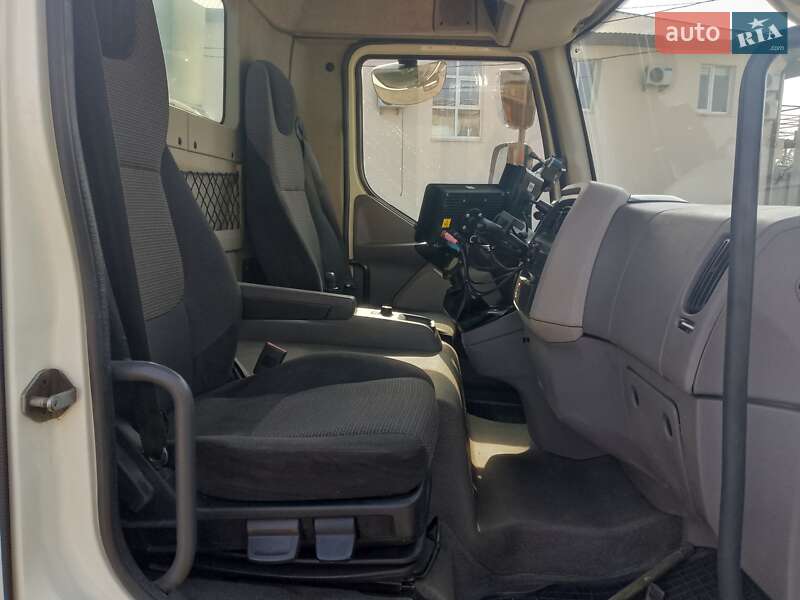 Подметальная машина DAF LF 2015 в Луцке