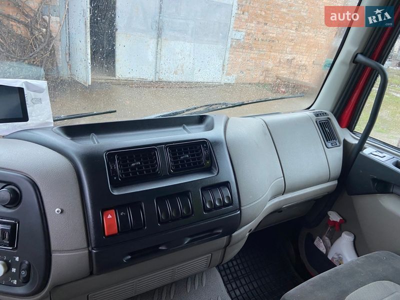 Грузовой фургон DAF LF 2013 в Хмельницком
