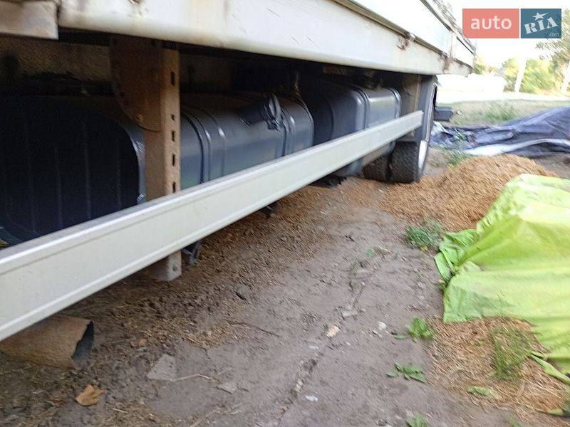 Тентованый DAF LF 2004 в Борисполе