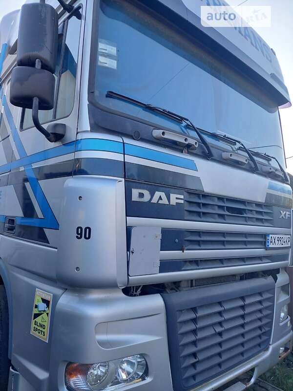 Тягач DAF TE 2005 в Києві