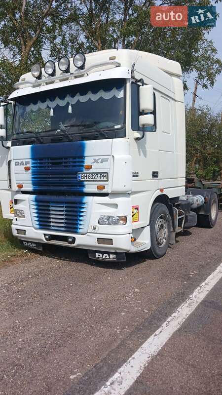 Тягач DAF TE 2003 в Одессе