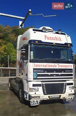 Тягач DAF TE 2001 в 