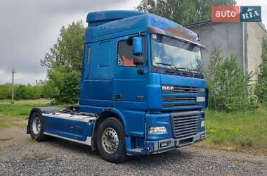 Тягач DAF TE 2002 в Радивилове
