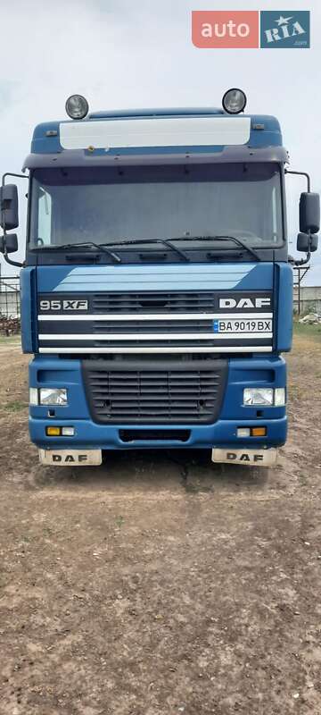 Тягач DAF TE 1998 в Кропивницком