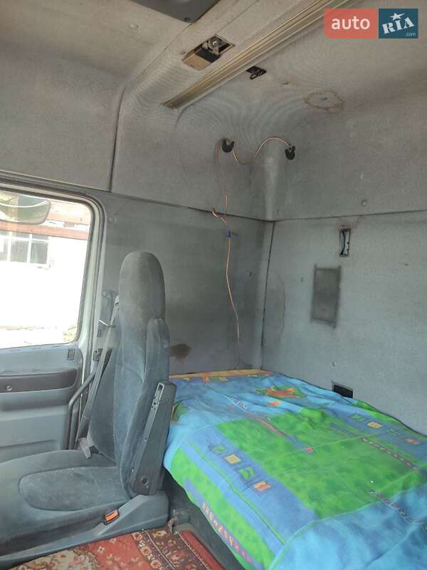 Тягач DAF TE 1997 в Синельниково