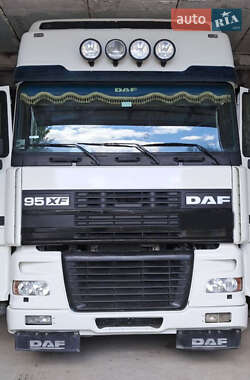 Тягач DAF TE 1999 в 