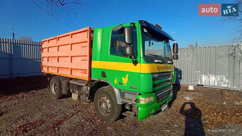 Самосвал DAF TE 2006 в Киеве