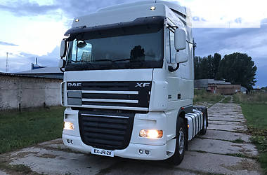 Тягач DAF XF 105 2010 в Вишневом