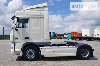 Тягач DAF XF 105 2010 в Виннице