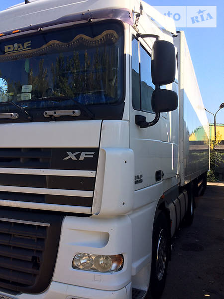 Тягач DAF XF 105 2007 в Запоріжжі