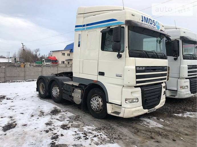 Тягач DAF XF 105 2010 в Бучаче