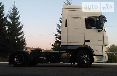 Тягач DAF XF 105 2010 в Самборе