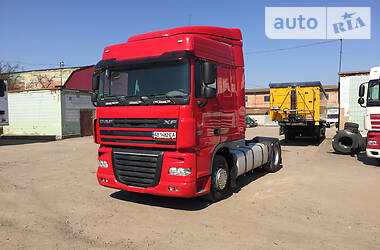 Тягач DAF XF 105 2009 в Виннице