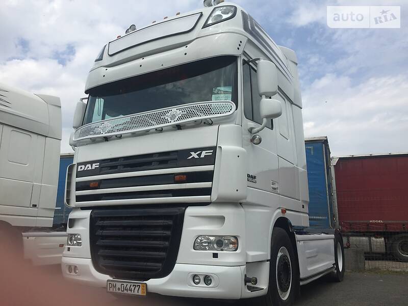 Тягач DAF XF 105 2011 в Виннице