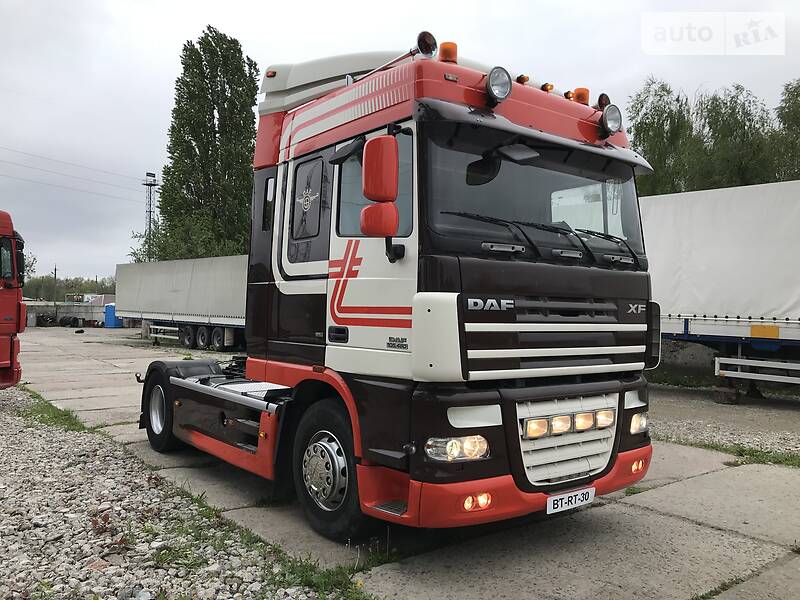 Тягач DAF XF 105 2008 в Вишневом