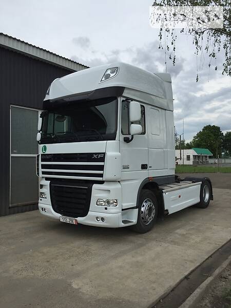 Тягач DAF XF 105 2012 в Хусте