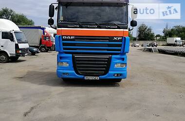 Тягач DAF XF 105 2007 в Запорожье