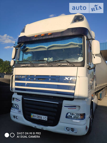 Тягач DAF XF 105 2008 в Полтаве