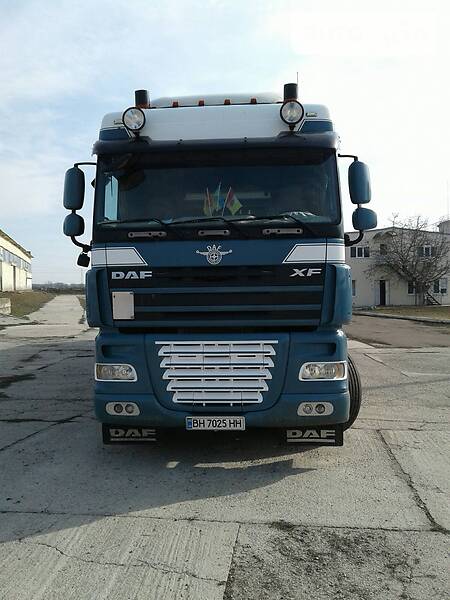 Тягач DAF XF 105 2007 в Одессе