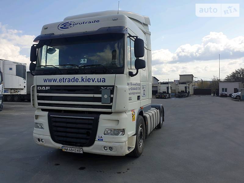 Тягач DAF XF 105 2011 в Ирпене