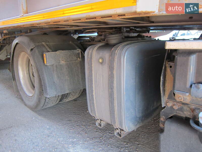 Тягач DAF XF 105 2009 в Виннице