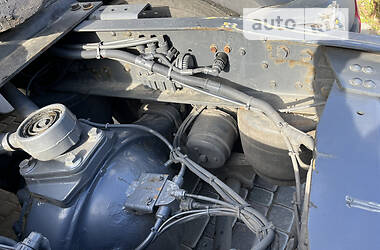 Тягач DAF XF 105 2012 в 