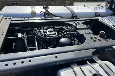 Тягач DAF XF 105 2012 в 