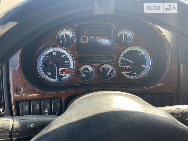 Тягач DAF XF 105 2008 в Львове